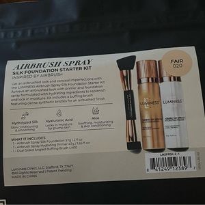 Luminess new unopened fair set.